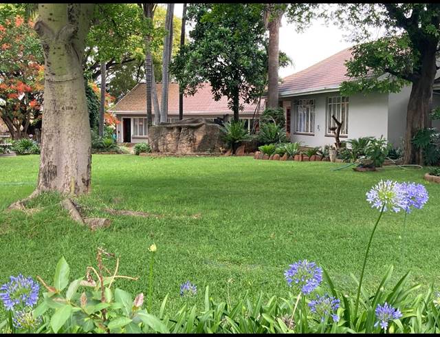 1,000M² INVESTMENT FOR SALE IN WATERVAL EAST
